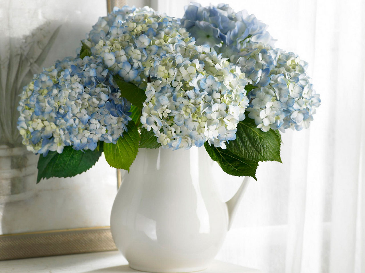 Summer Flowers from In Full Bloom Florist in Farmingdale, New York, 516-420-4313