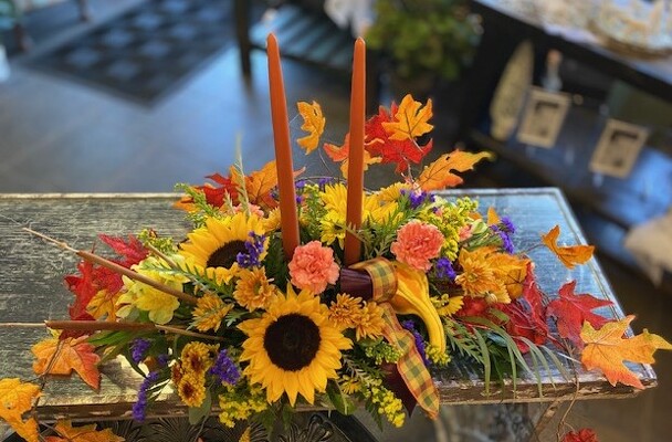 TG Glowing with Gratitude from In Full Bloom in Farmingdale, NY