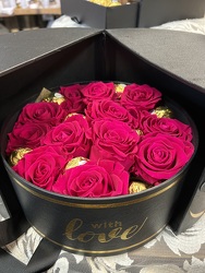 Luxe Collection Round Box from In Full Bloom in Farmingdale, NY